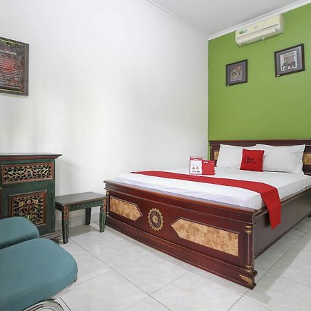 Hotel Reddoorz Near Lottemart Maguwo Yogyakarta Exterior foto